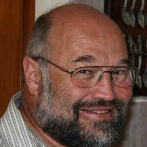 Bruce Robertson Profile Pic